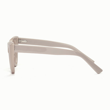 Hadley cat-eye prescription glasses 